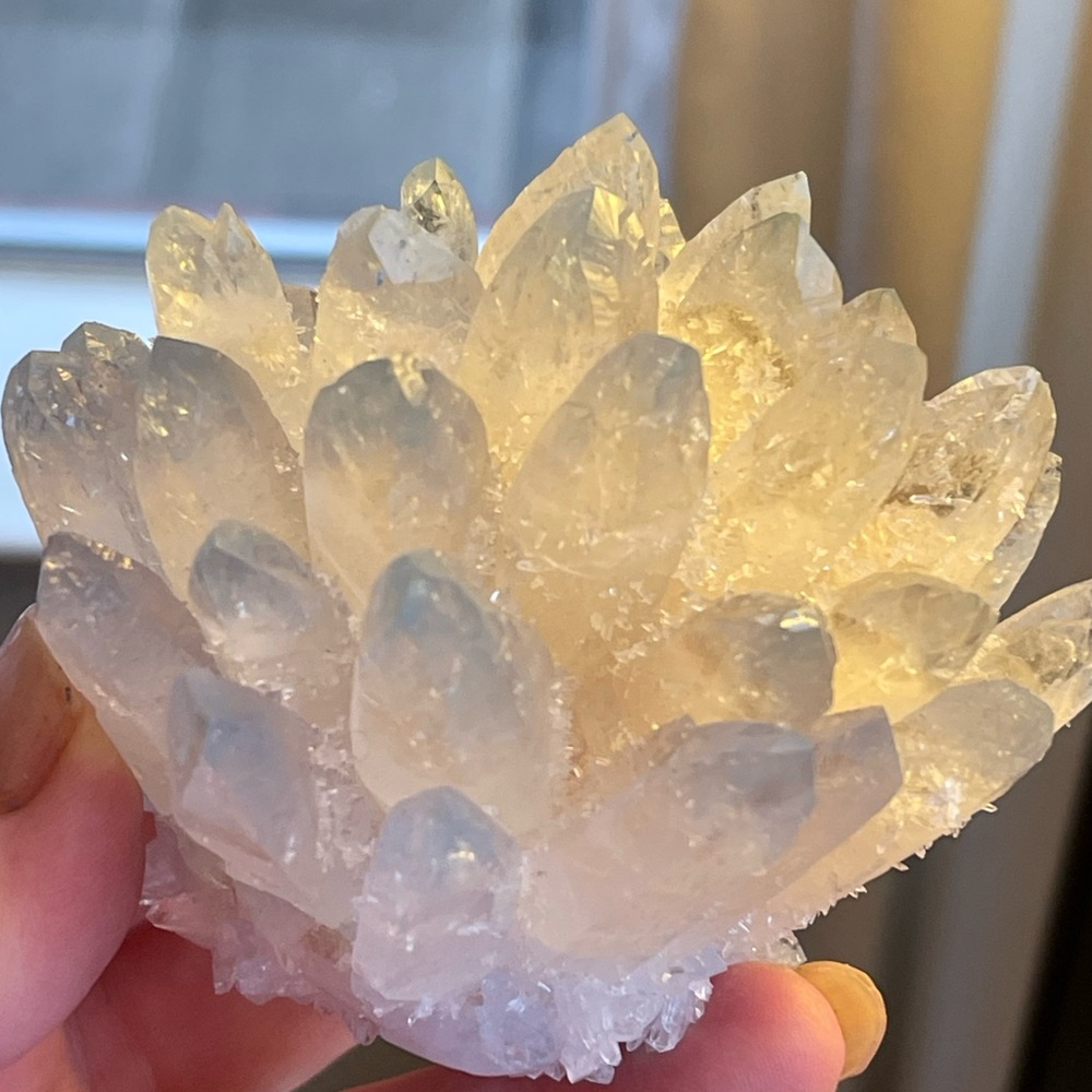 Blue phantom quartz exquisite gemstone cluster - Picture 3 of 4